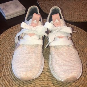 Adidas | Edge Lux | Size 7.5